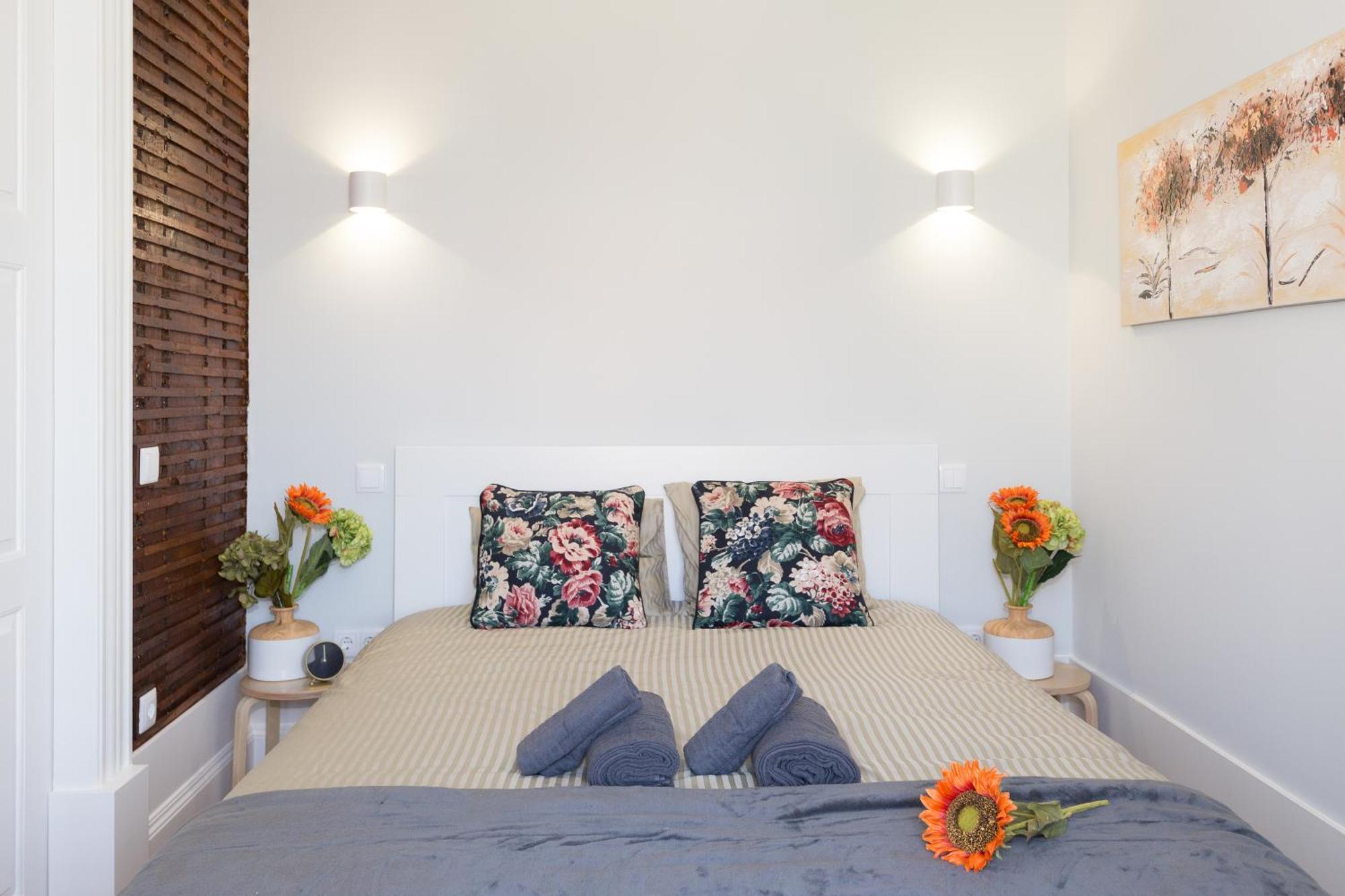 Host Wise - Charming Flat With Netflix - River View Porto Zewnętrze zdjęcie