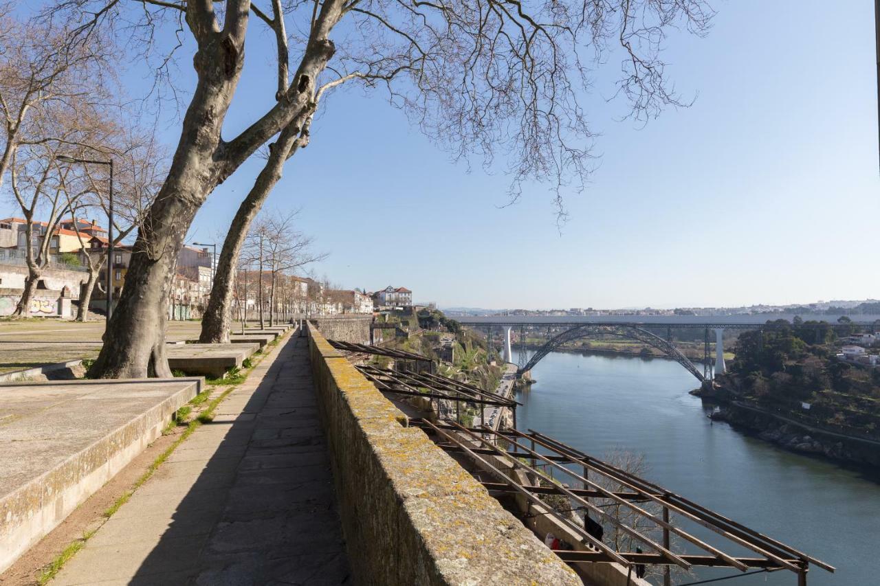 Host Wise - Charming Flat With Netflix - River View Porto Pokój zdjęcie